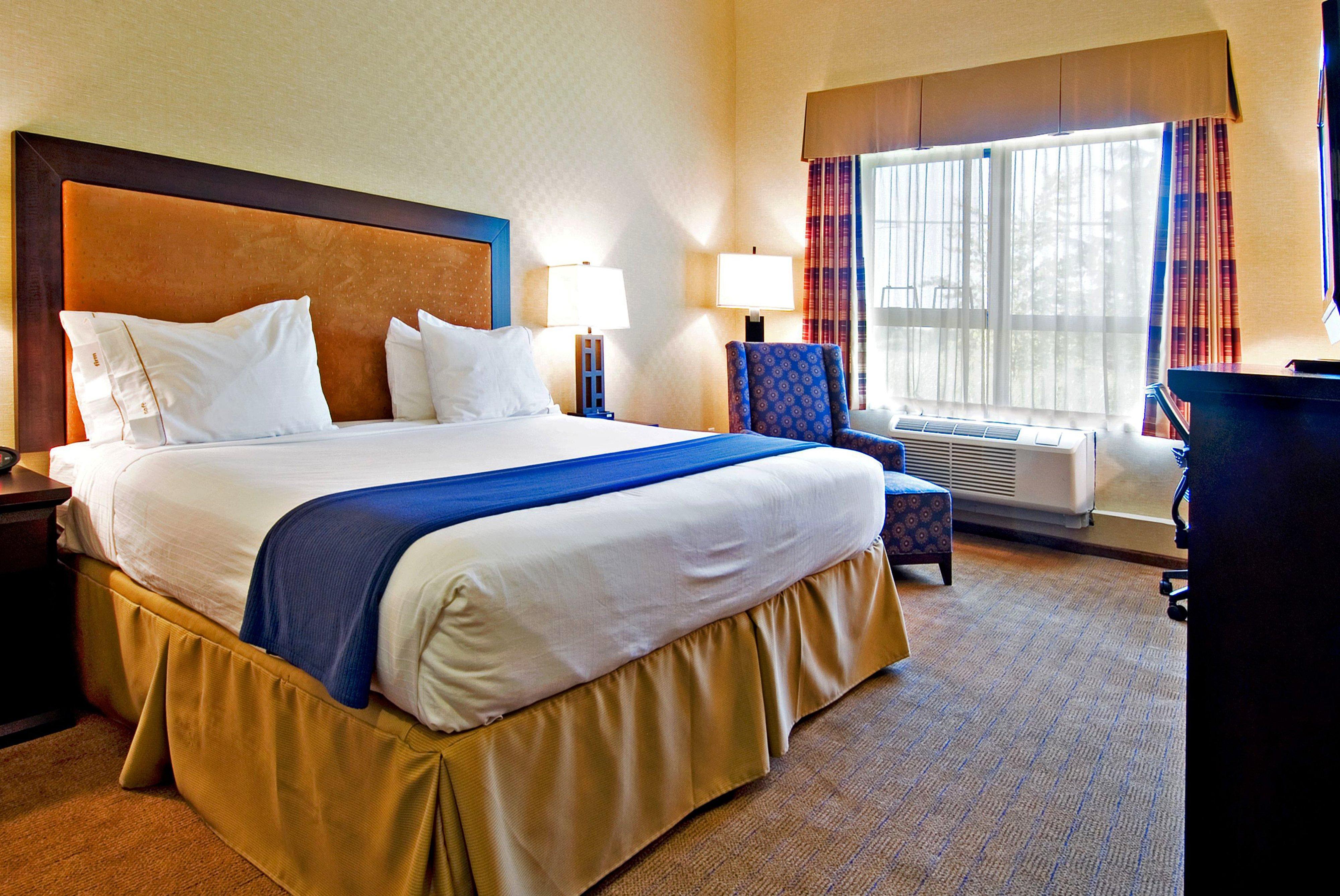Holiday Inn Express & Suites Riverport Richmond By Ihg Bagian luar foto