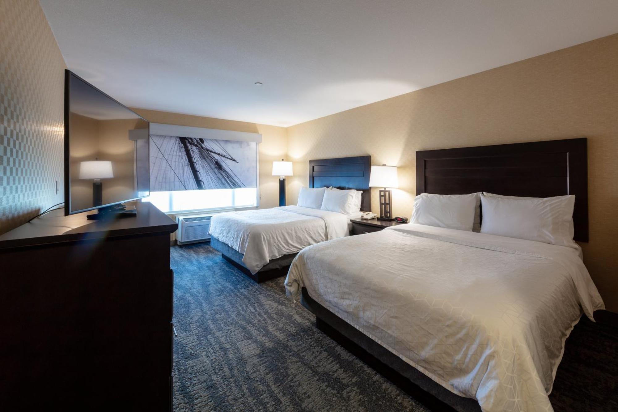 Holiday Inn Express & Suites Riverport Richmond By Ihg Bagian luar foto